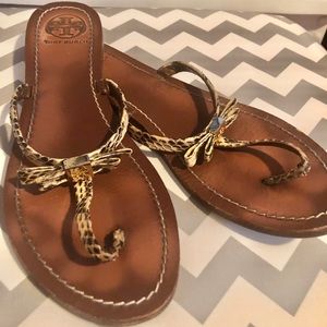 Tory Burch Snake Leather Thongs Sz 9